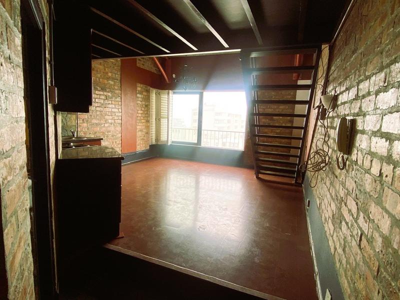 To Let 1 Bedroom Property for Rent in Sea Point Western Cape